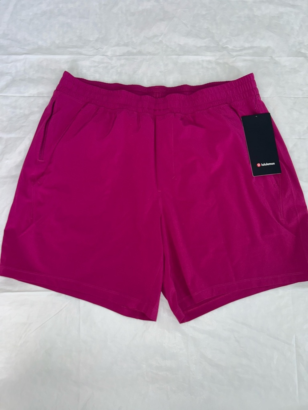 NWT Men’s Lululemon Pace Breaker Linerless Short 7"